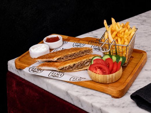 Kavurmalı Tost